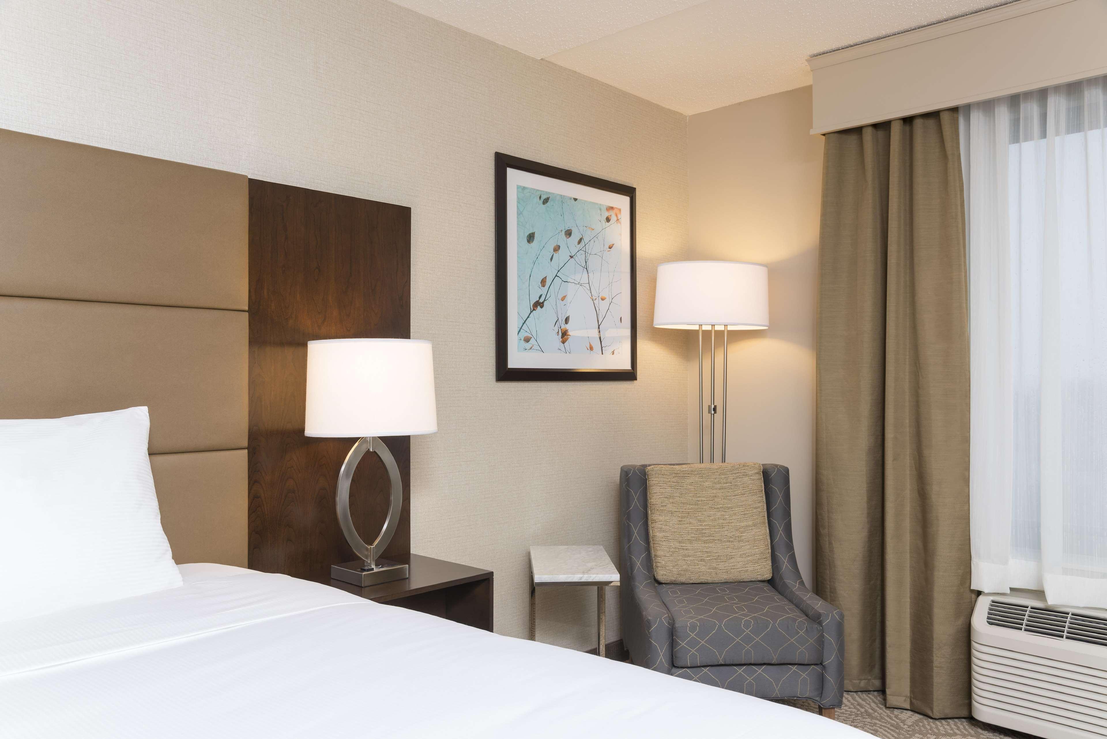Doubletree By Hilton Pleasant Prairie Kenosha, Wi Hotel Room photo