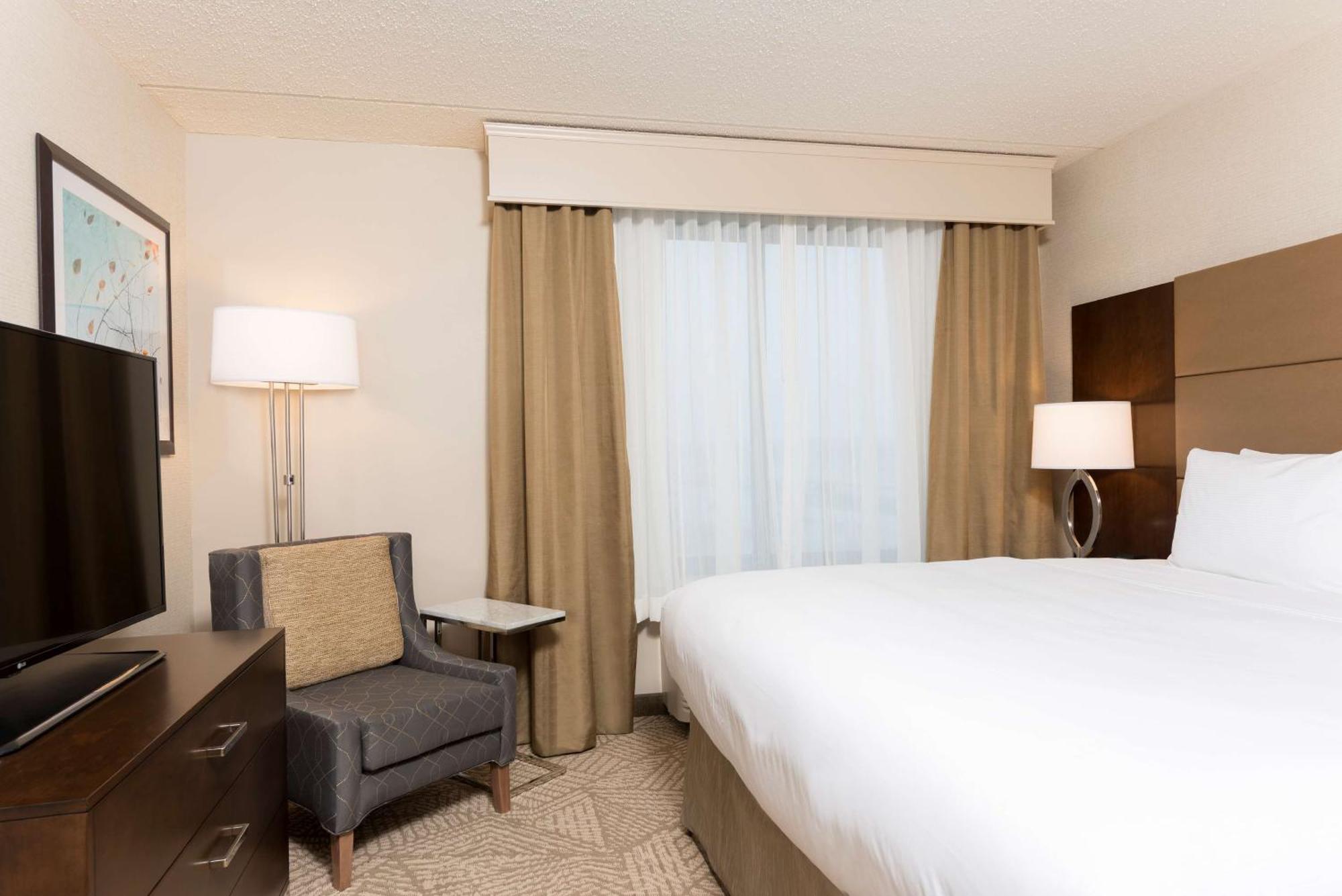 Doubletree By Hilton Pleasant Prairie Kenosha, Wi Hotel Exterior photo